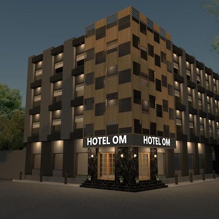 Hotel Om Somnath Bagian luar foto