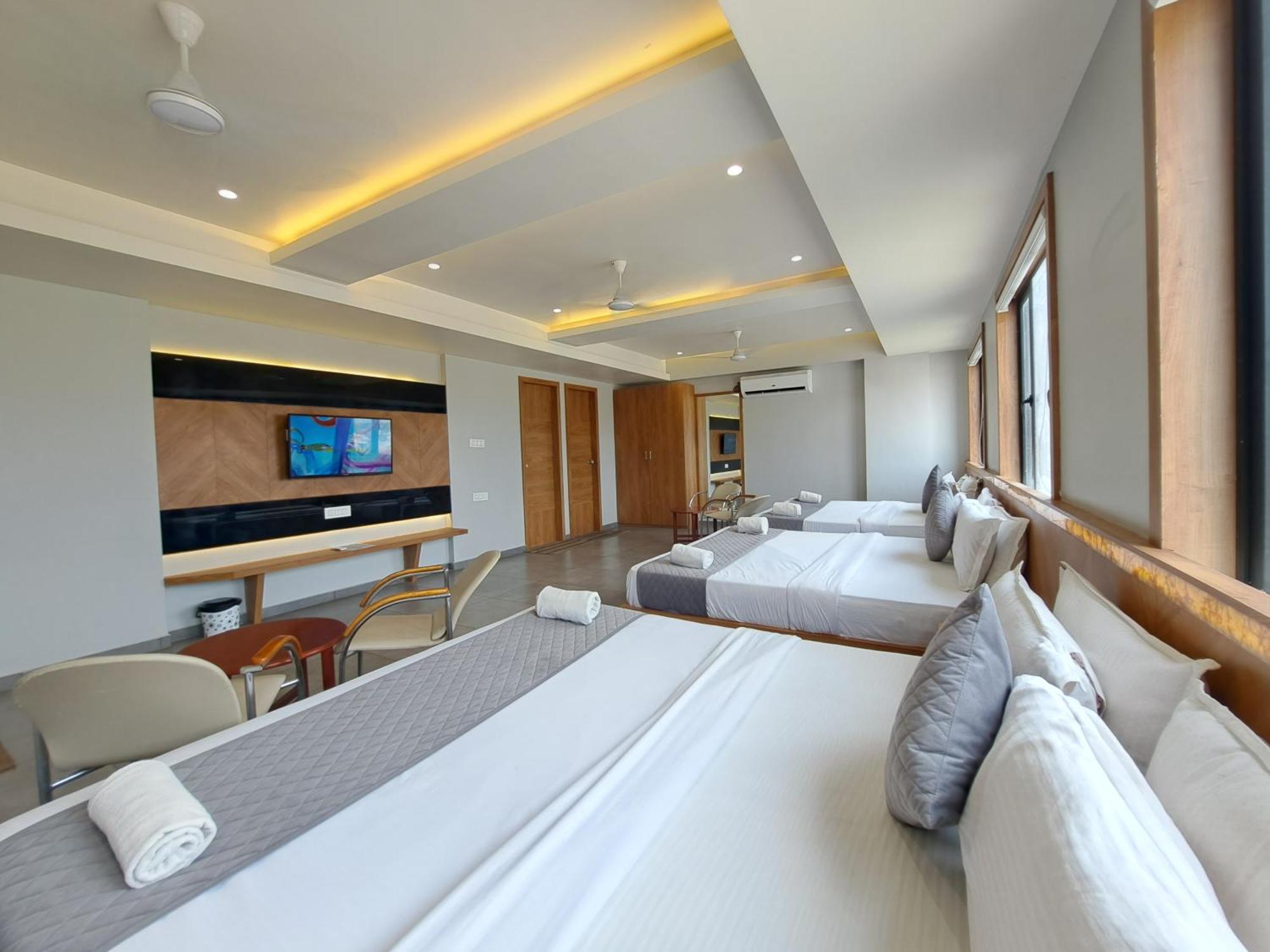 Hotel Om Somnath Ruang foto